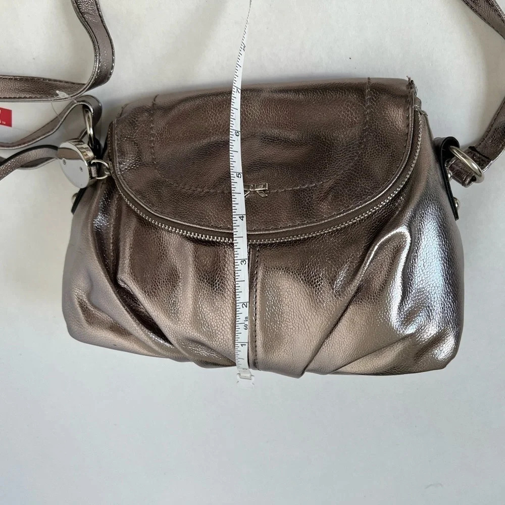 Elle Silver Elegant Crossbody Bag /Crossbody Purse / Travel Handbag NWT - Picture 6 of 11